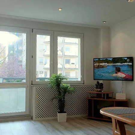 Star - Ogrody Apartment
